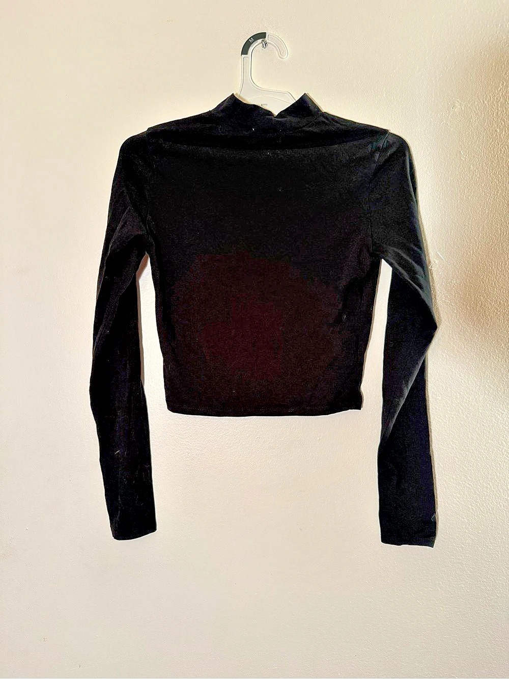 Forever 21 Black Long Sleeve Top Size Medium Like New